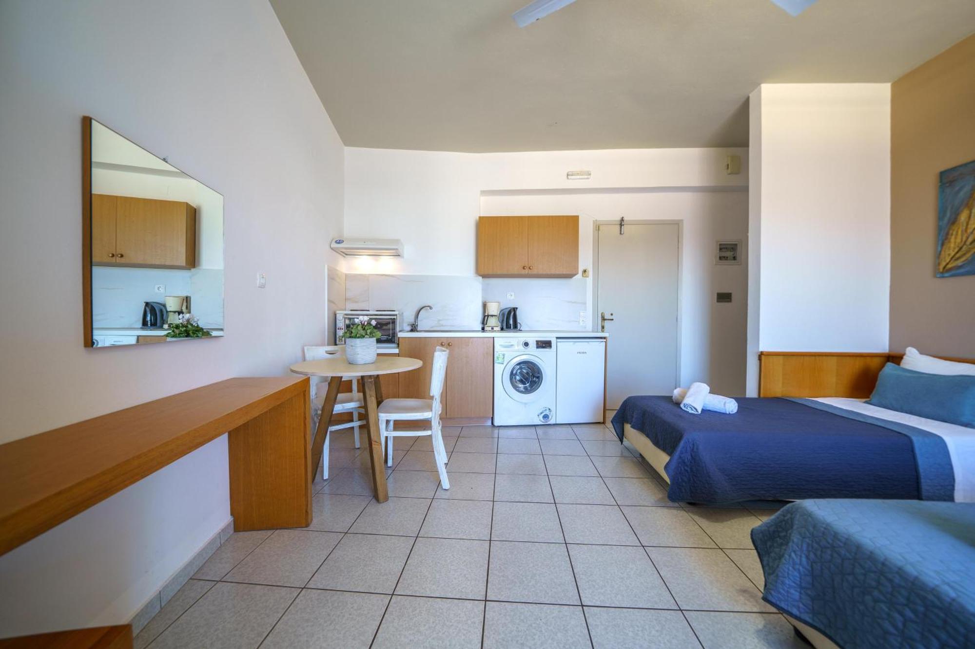 Rodi Blue Apartments Amoudara  Bagian luar foto