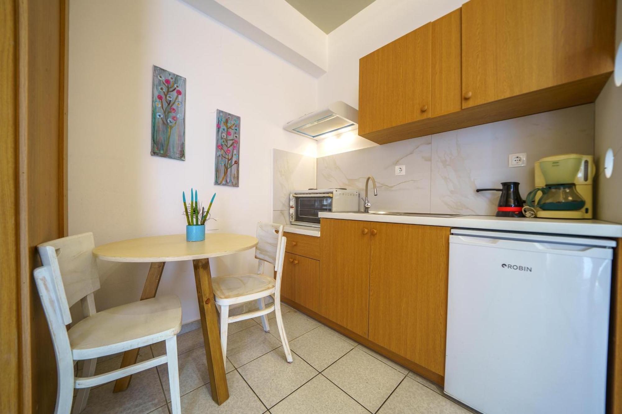 Rodi Blue Apartments Amoudara  Bagian luar foto