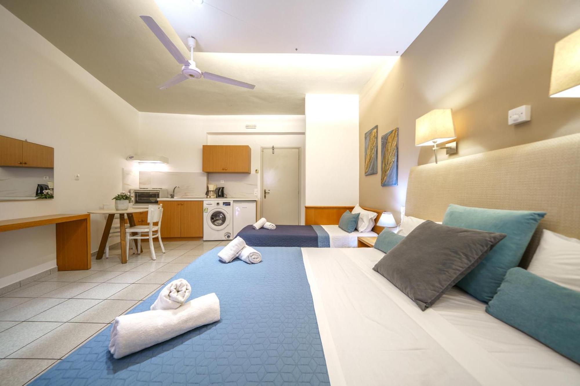 Rodi Blue Apartments Amoudara  Bagian luar foto